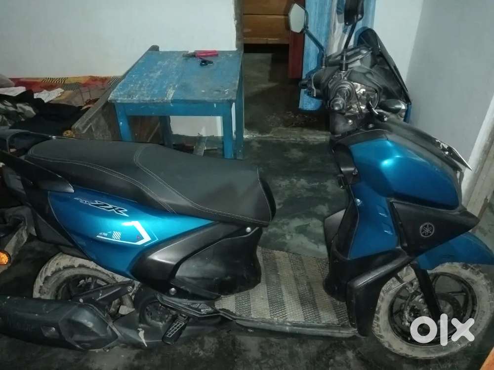 Yamaha Cygnus ray zr