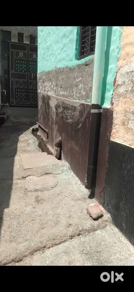 38 gaj ka makan haı jıse lena ho wahı massge kare Khera Khurd Delhi 82