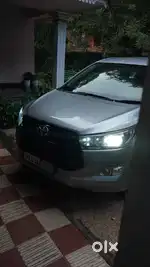 Toyota Innova Crysta 2016 Diesel Well Maintained