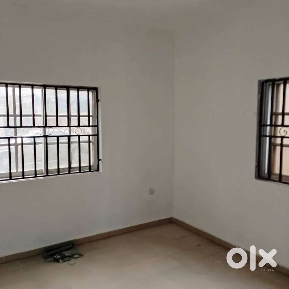 P-HDB  FINANCE SERVICES AUCTION PROPERTY