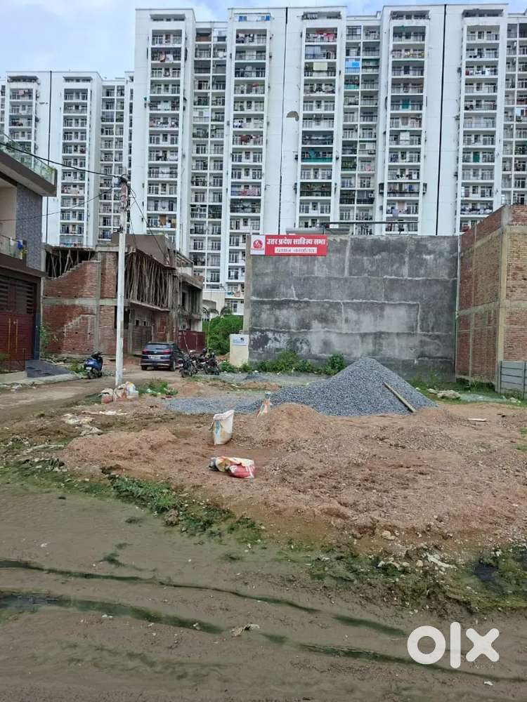 Lucknow Arjun ganj cantt road police headquarters ke back side