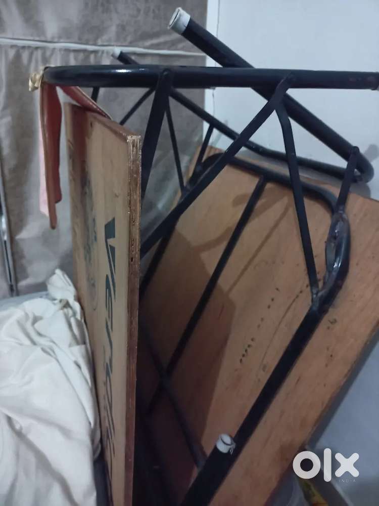 Folding bed