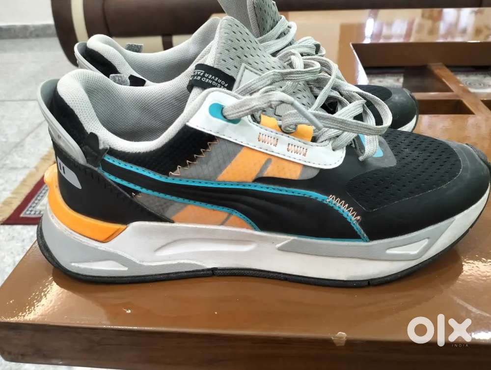 Puma sneakers ( with free sega running shoes )