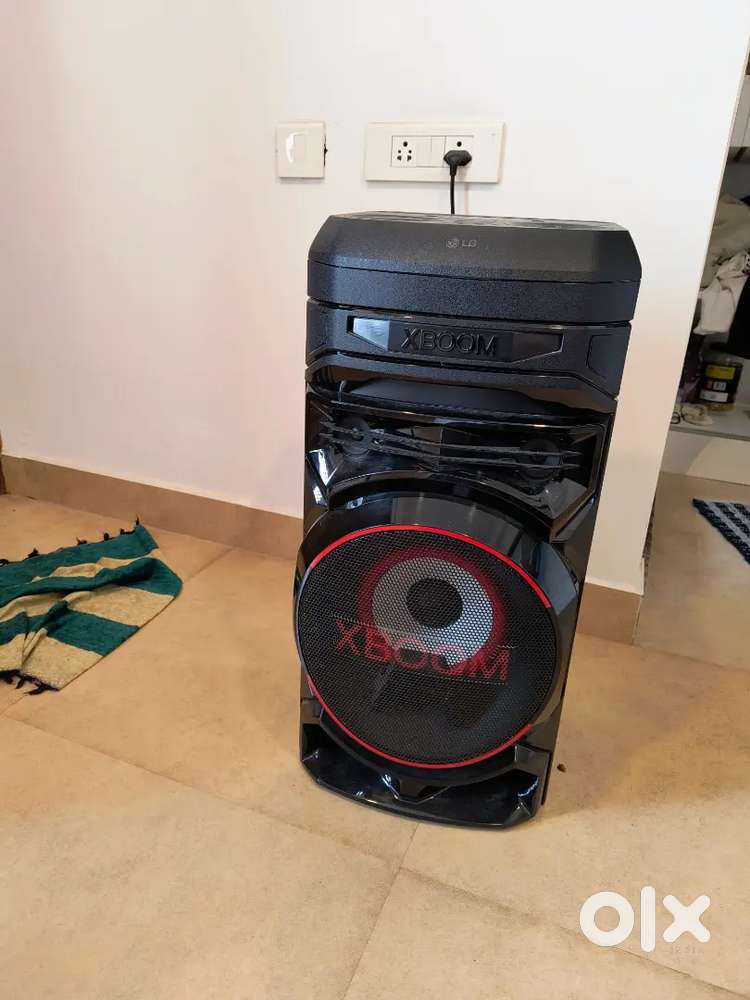 LG RNC5 Party speaker XBOOM