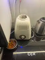Havlles mixer grinder with 3 jars