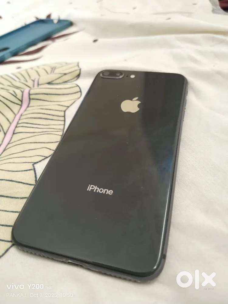 Iphone 8 Plus ( 256 GB )