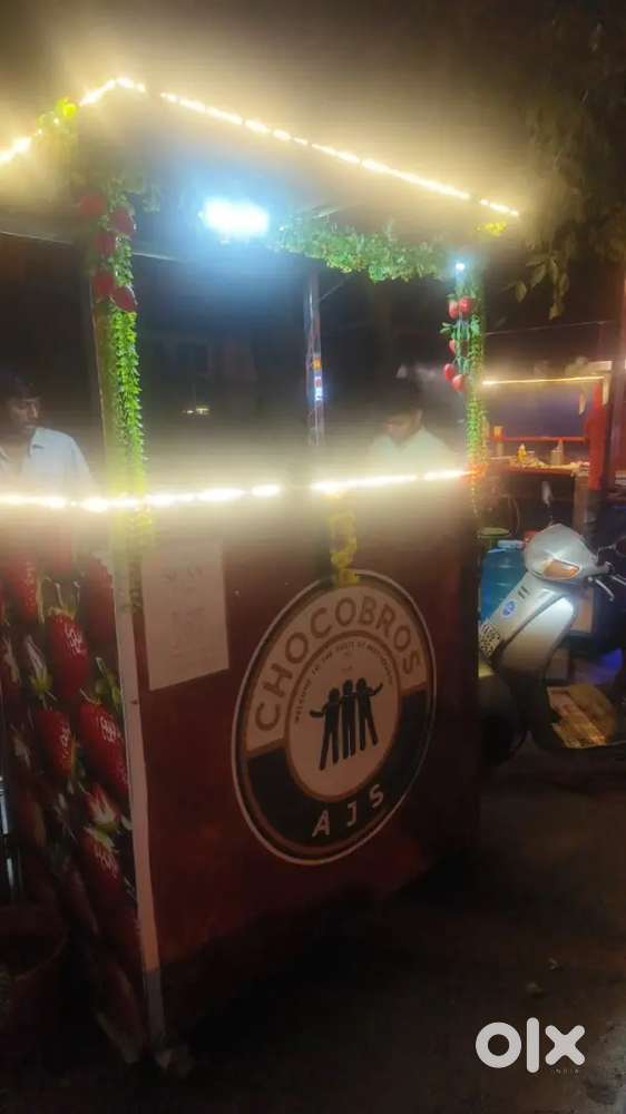 Cooking helper for food cart in kengeri