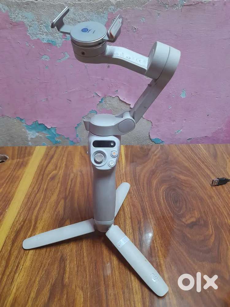 DJI Osmo Original Gimbal Camera – Bilkul Achhi Condition Mein