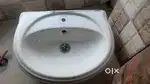 Washbasin- wall mount