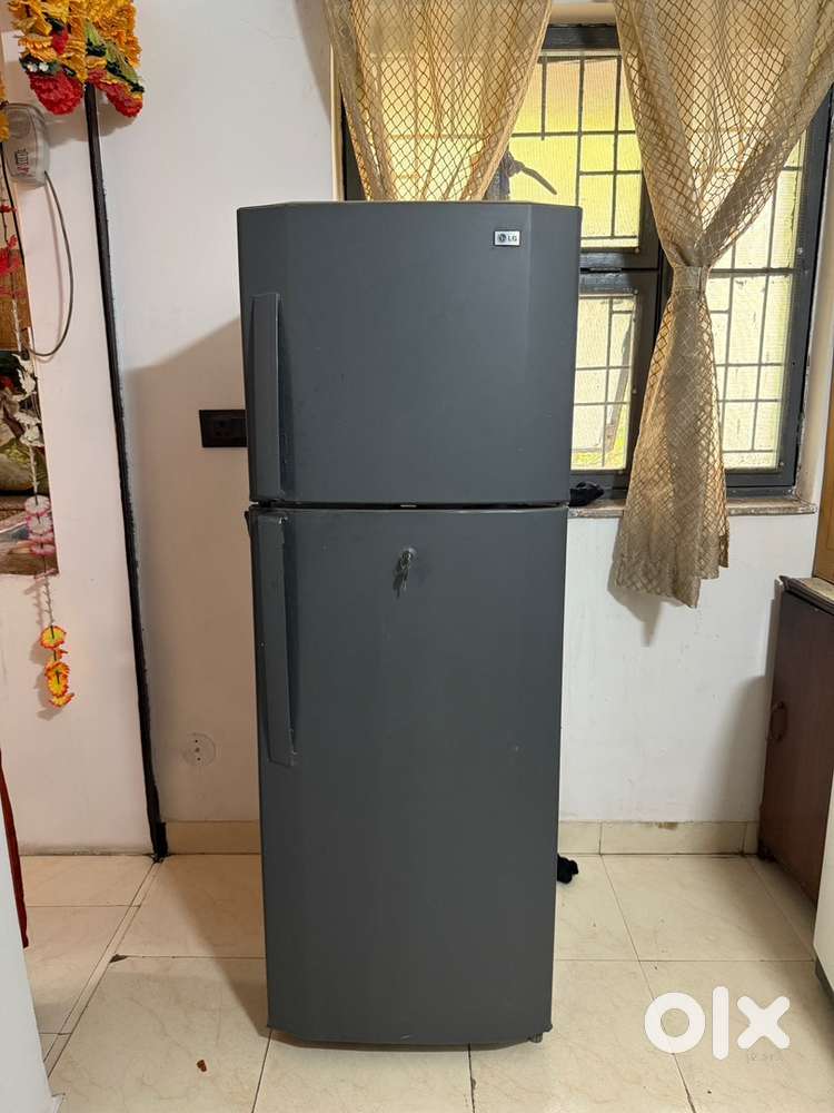 Double door Fridge
