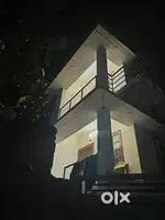 Single room with attached bathroom (gents only)