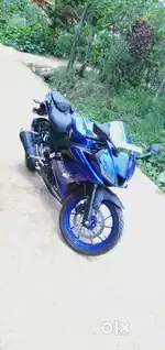 Yamaha R15 V 3