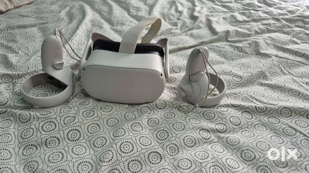 Oculus Quest 2 VR set