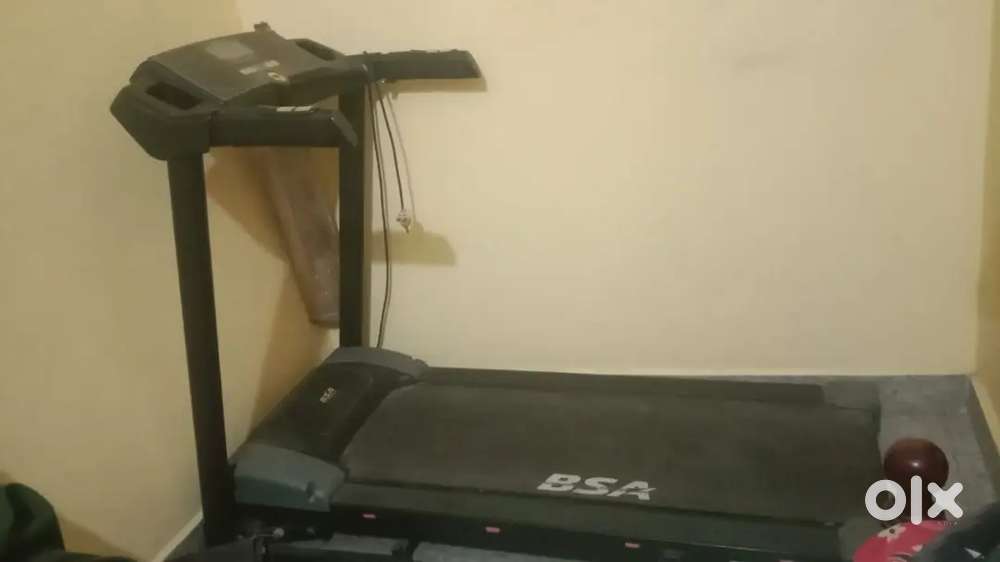Running exercise machine