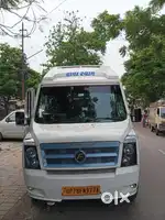 17+1 seat ac force traveller mini bus