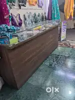 Long Shop Display Table