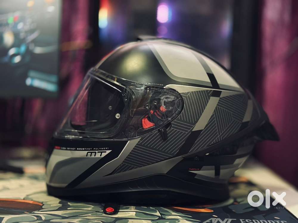 MT THUNDER 3 PRO HELMET Size - L