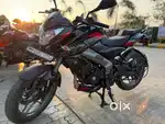 BAJAJ PULSAR NS 200