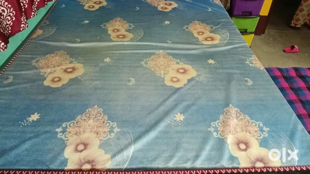 Seling Metress very good quality