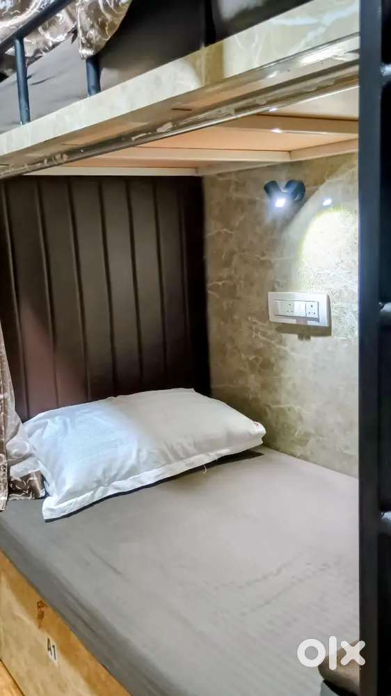 Female PG available with meal Marol prime location