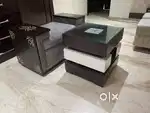 PREMIUM QUALITY MODERN LUXURY 1 SEATER SOFA SETTY AND TABLE