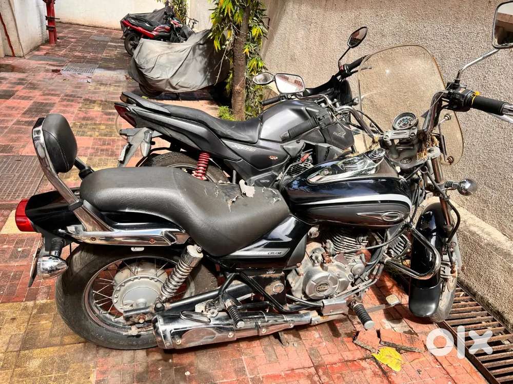 Bajaj Avenger 220
