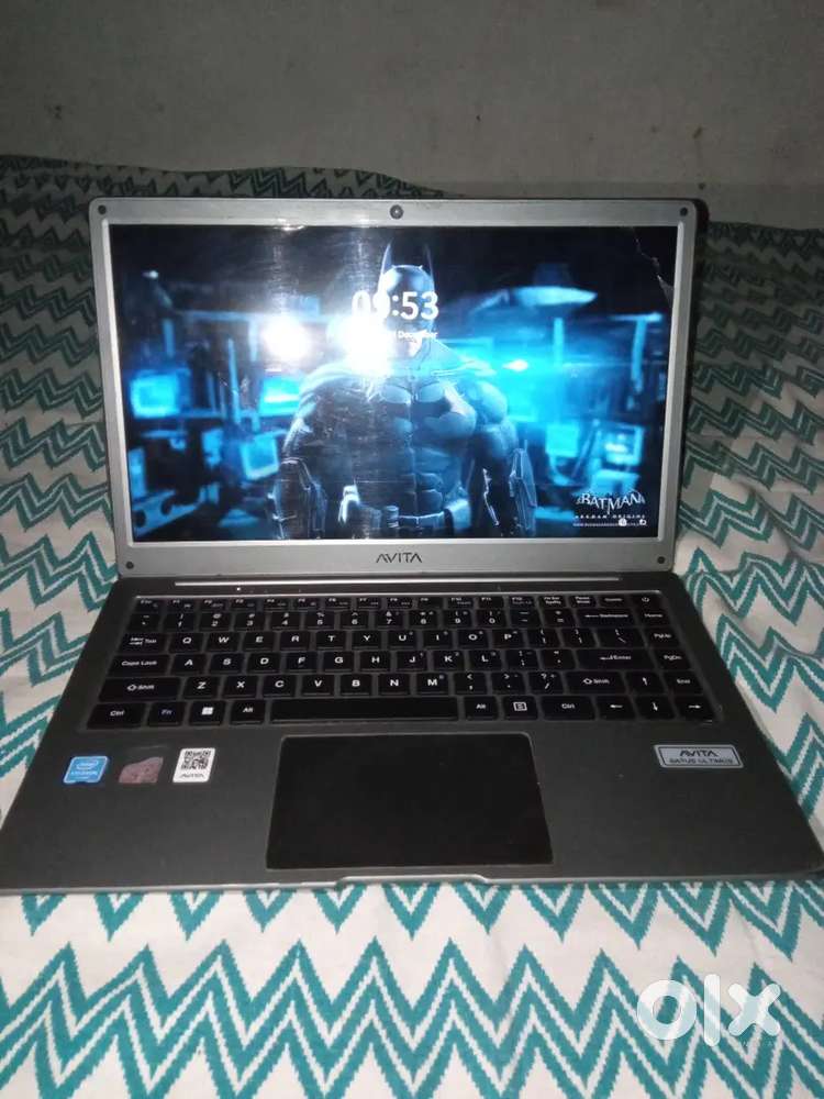 Laptop Avita satusS111