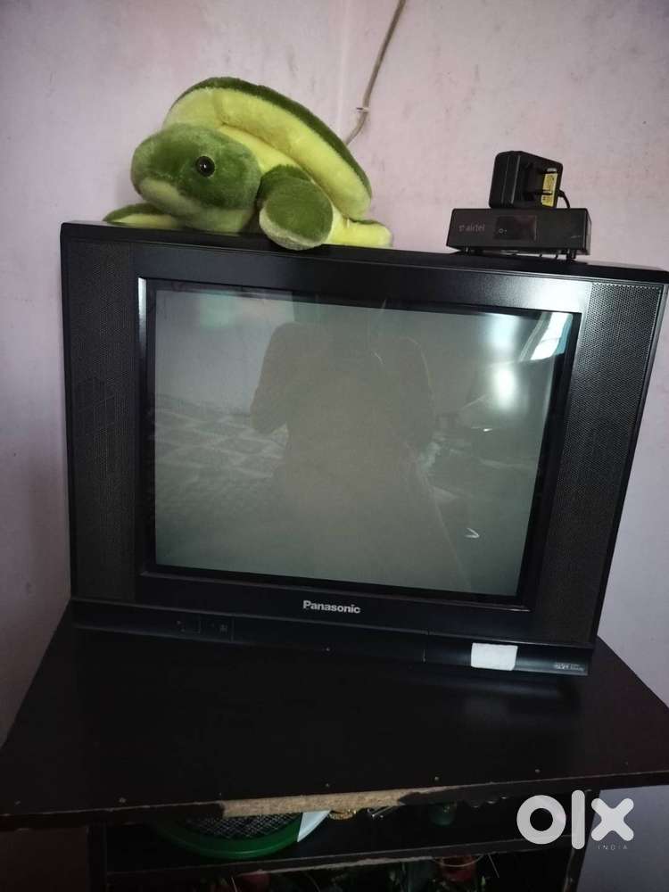 Panasonic TV + Airtel Dish TV Dish (Combo Deal)