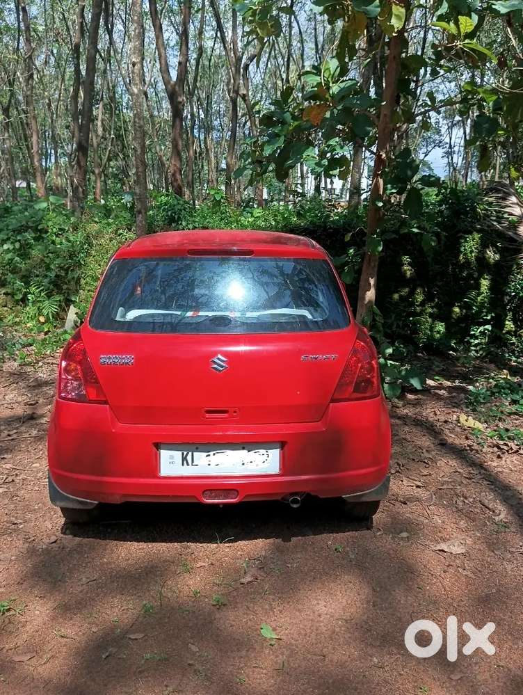 Maruti Suzuki Swift 2006. RED for Sale