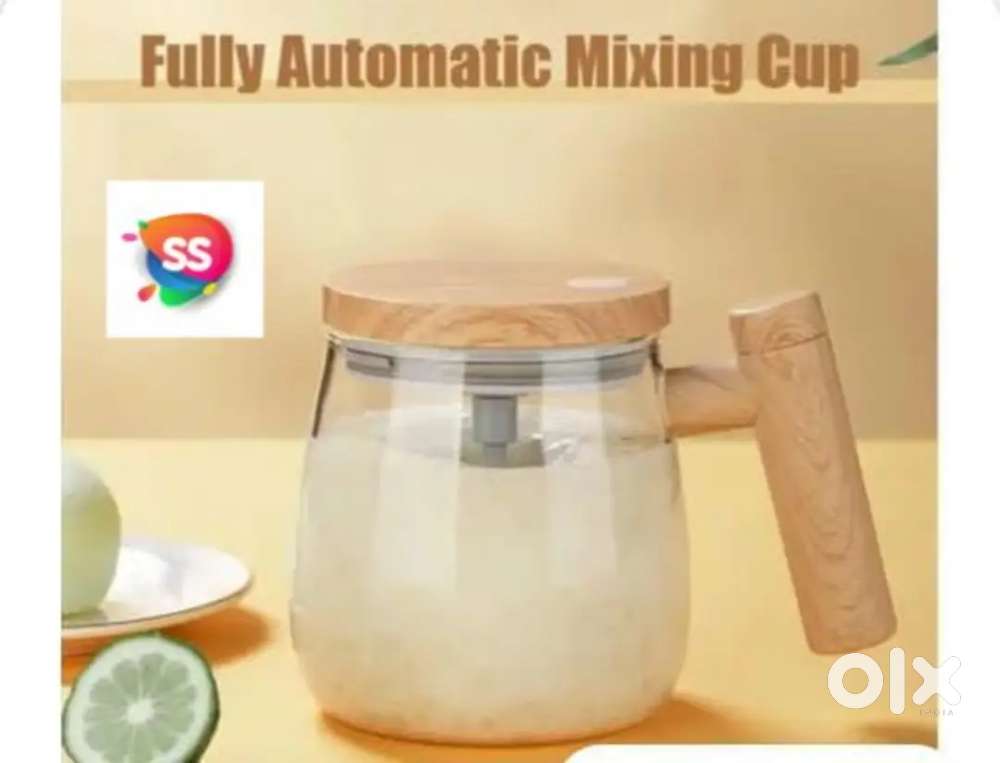 A BRAND NEW NOT USED MIXING CUP BEST FOR TRAVELLING AND STUDENTS