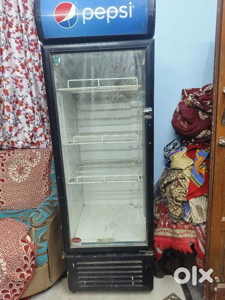 Fridge for cool drink