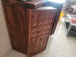 Wooden bar with solid Sheesham wood.