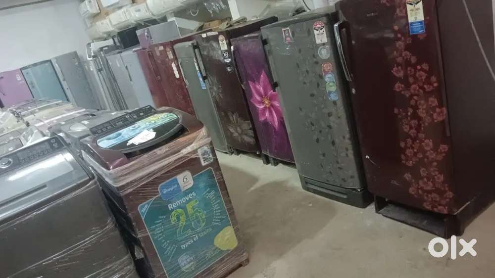 Second hand fridge showroom;+(
