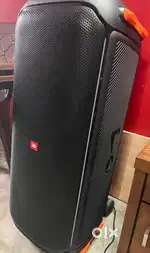 JBL party box 710