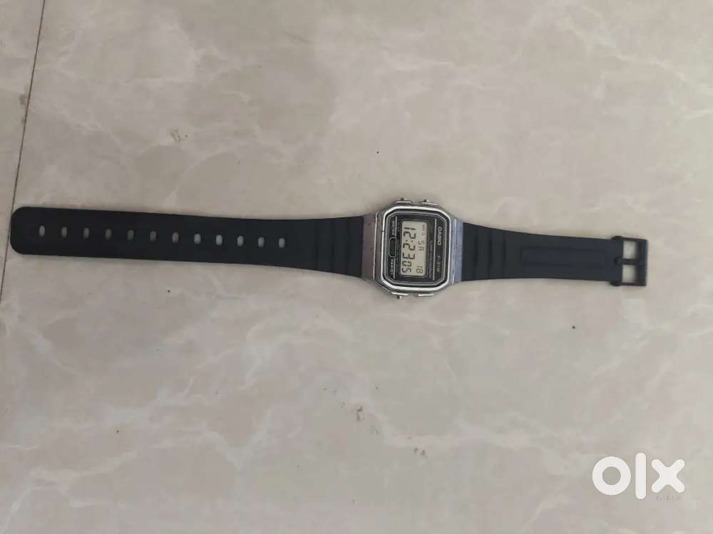 Watch is in nice condition and have no problem