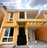 House for Lease in Navalur