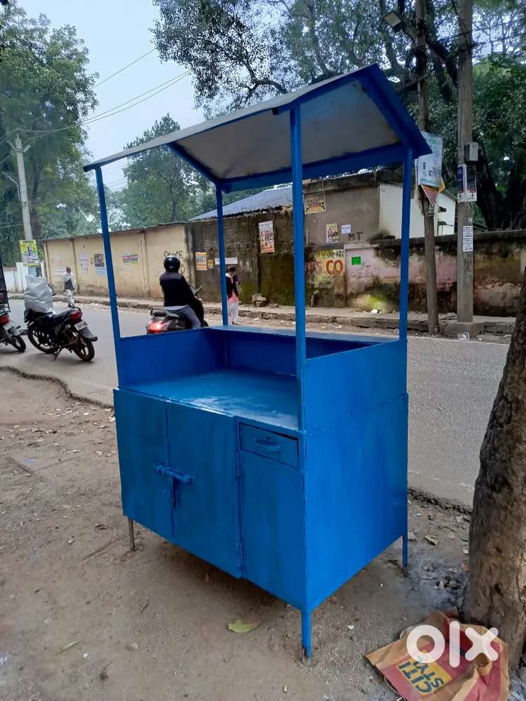 Fast food counter in new condition in ₹14000