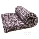 Queen Size cotton Mattress for sale