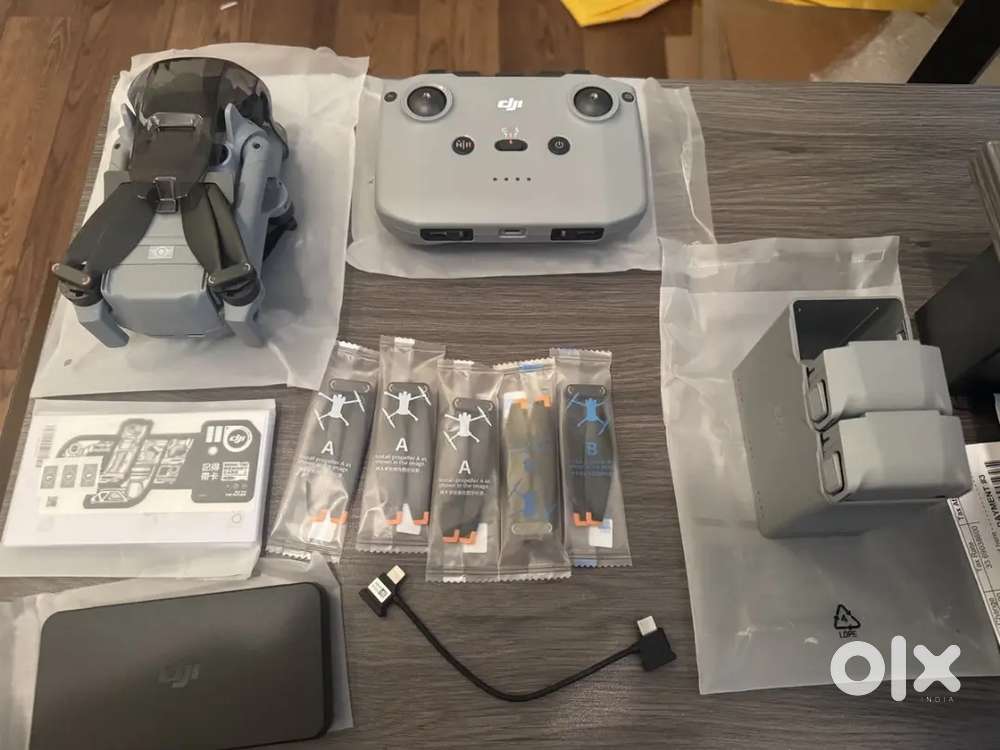 New DJI Mini 5 Pro  RC-N3 Controller 3 Batteries