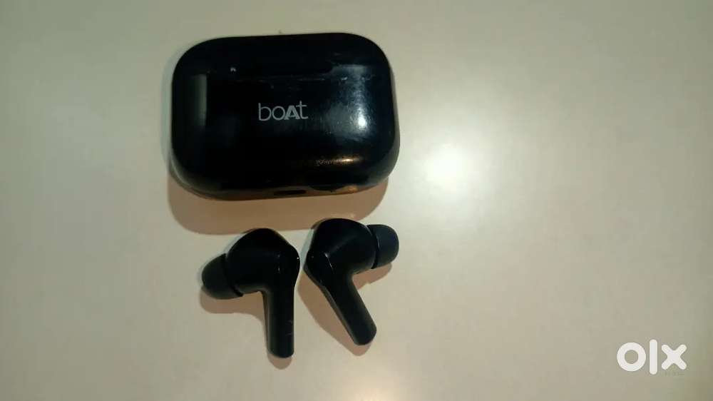 BOAT AIRDOPES 161, GOOD CONDITION