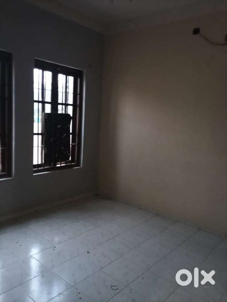 NEAR CENTRAL SALT 2BHK F FUR  FLAT
