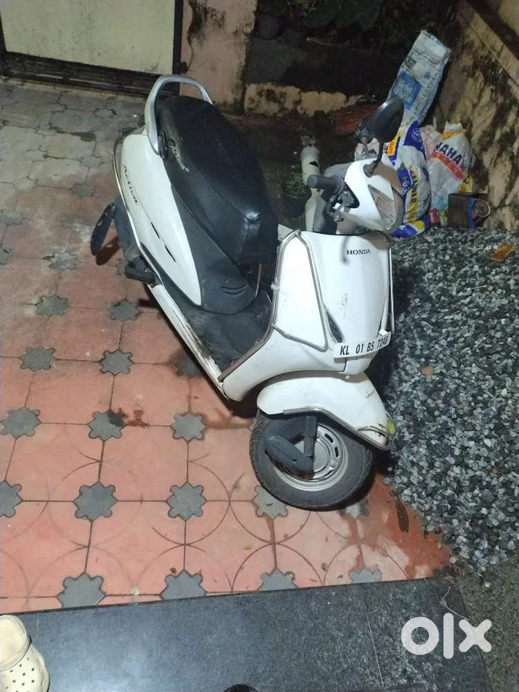Honda activa