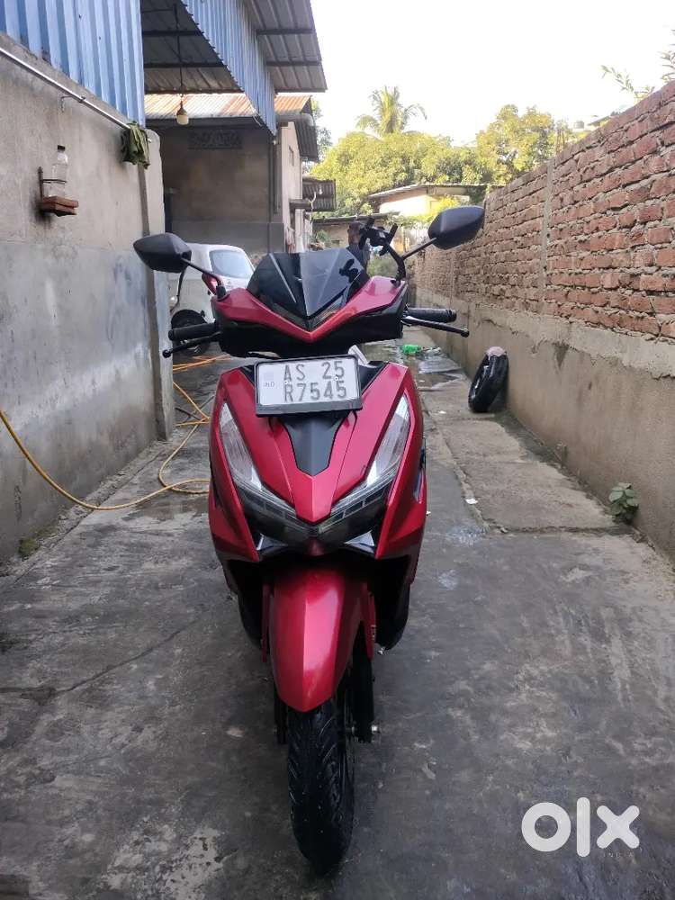 Looking like Brand new condition...All parts are good...no defects