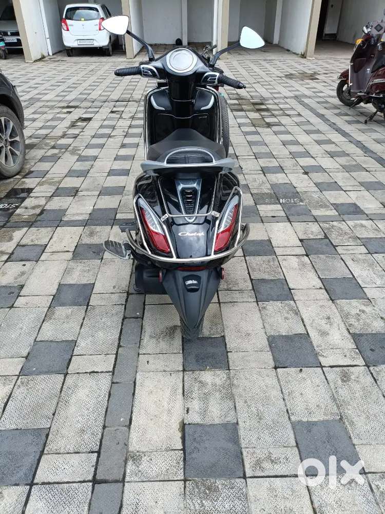 Bajaj Chetak November 2023 model