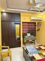 Best indipendent property for unmarried couple or bachelor