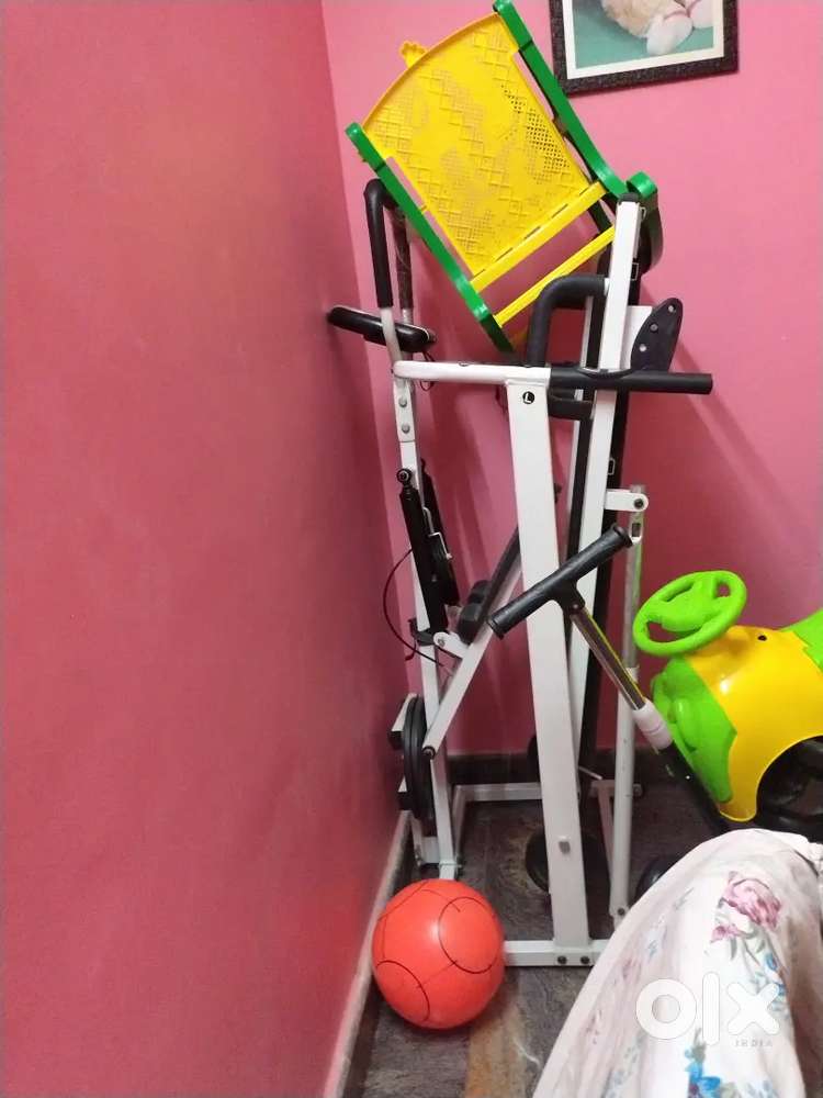 New 4 in 1 Manual Treadmill for sale