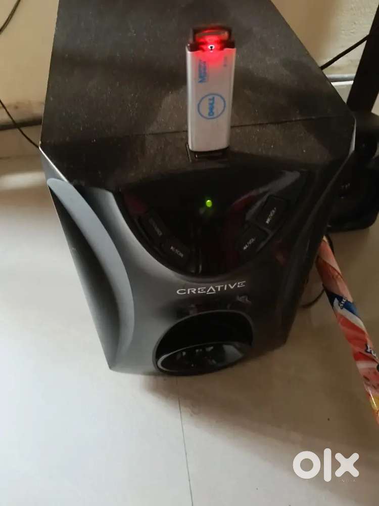 Creative 2.1 channel speaker