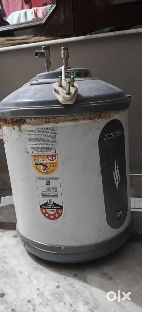 Geysor 25 litre with working condition
