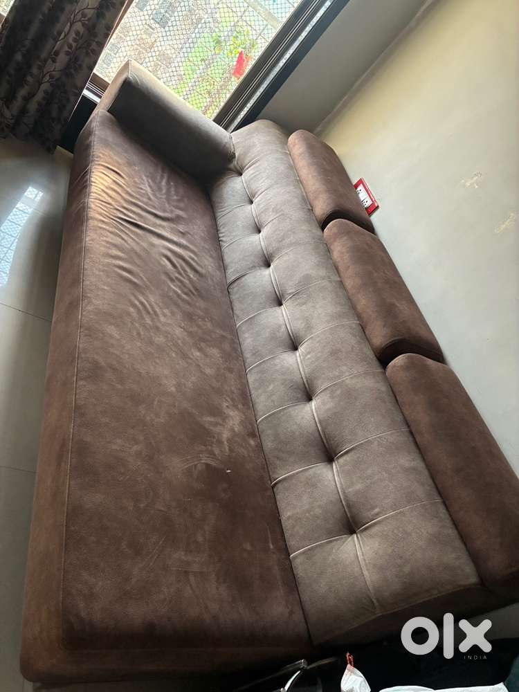 6’5 ft sofa