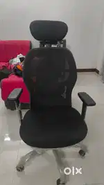 Greensoul Rolling Chair (Best condition)